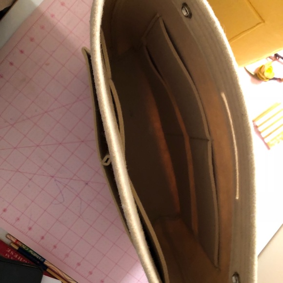 Felt tote or bag inserts/shapers/organizers - Picture 2 of 3